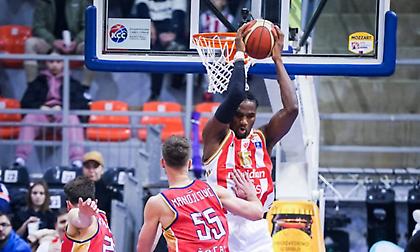 «Καθάρισε» την Μπόρατς και πήγε ημιτελικά ο Ερυθρός Αστέρας