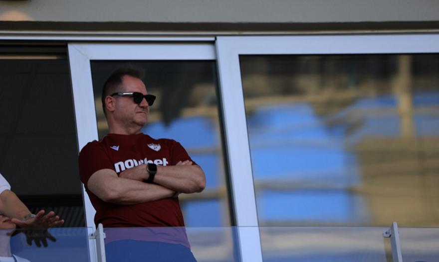 Νταβέλης: «Οι εχθροί της ΑΕΛ βρίσκονται εντός των τειχών - Επικρατούσε αναρχία στα αποδυτήρια»