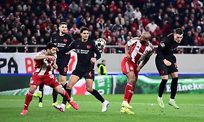 Σκόραρε ο Ολυμπιακός, αλλά το γκολ ακυρώθηκε για οφσάιντ