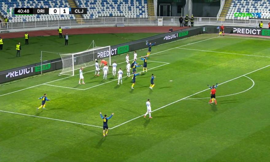 Σκόραρε γκολ για... bloopers η Τσέλιε μετά από στραβοκλωτσιά αμυντικού της Ντρίτα