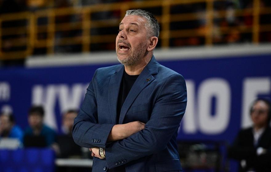 Παπαθεοδώρου: «Για να ανταγωνιστείς τον Ολυμπιακό, πρέπει να παίξεις 40 λεπτά σε πολύ υψηλό επίπεδο»