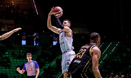 Πήρε το «εισιτήριο» κι ετοιμάζεται για τελικό η Αρμάνι