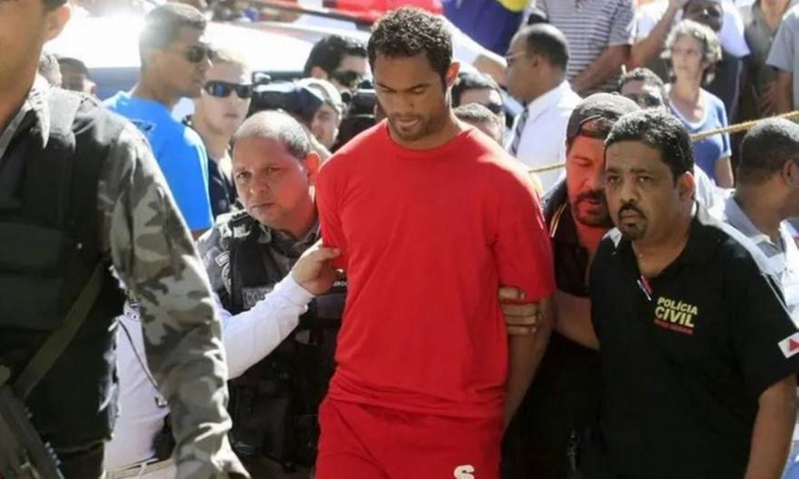 Σκότωσε τη σύντροφο του, καταδικάστηκε και σήμερα ξεκινά 11άδα - Βασικός και καταδικασθείς για συμμετοχή σε βιασμό!