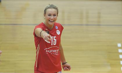 Αποχωρεί από την ενεργό δράση η Χίπε