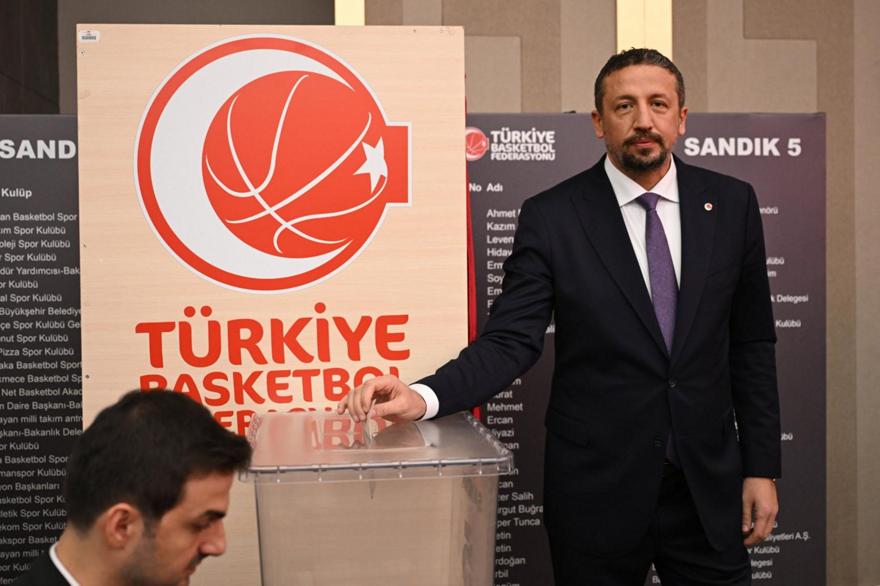 Τούρκογλου: «Αν το NBA προσφέρει ισχυρό οικονομικό μοντέλο, η Ευρωλίγκα θα κοιτάξει το ΝΒΑ Europe»