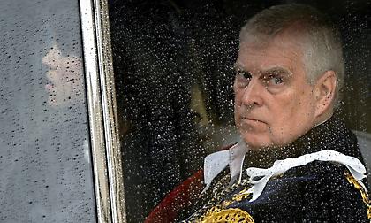 Βρετανία: Εξετάζεται η απομάκρυνση του Αντριου από τη σειρά διαδοχής του θρόνου