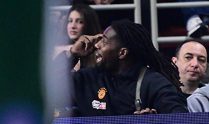 Ο Παναθηναϊκός καταγγέλλει ρατσιστικούς ήχους από οπαδό του Ολυμπιακού κατά του Λεσόρ