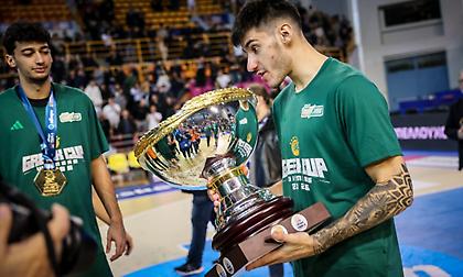 Καλαϊτζάκης στον bwinΣΠΟΡ FM: «Το χρωστούσαμε σε εμάς και τον κόσμο - Ταίριαξε γάντι στην ομάδα ο Χέιζ-Ντέιβις»