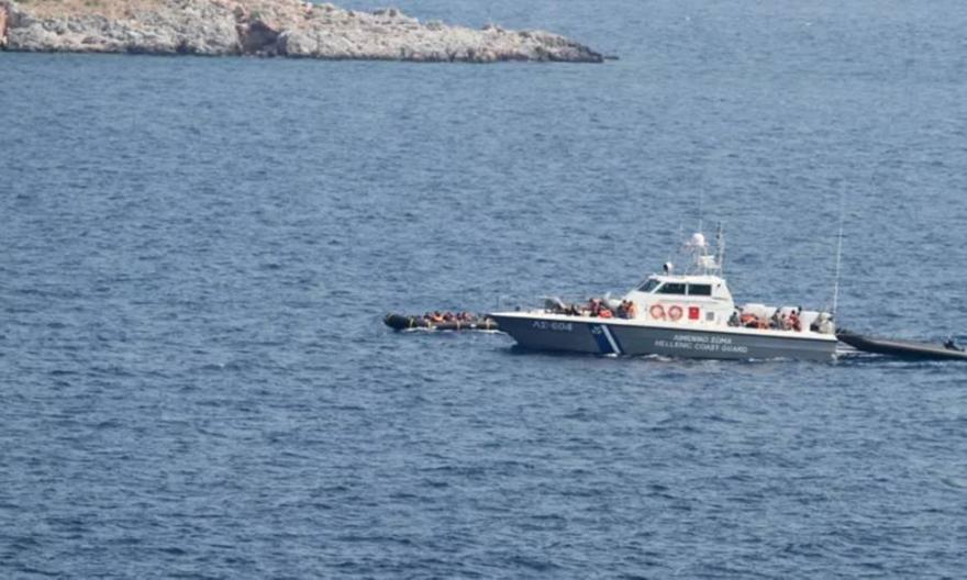 Καταδίωξη ανοιχτά της Λέρου - Συνελήφθη 27χρονος διακινητής, εντοπίστηκαν 28 μετανάστες