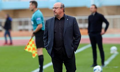 Μπενίτεθ: «Η ομάδα βελτιώνεται και δείχνει πράγματα που θέλουμε - Έπρεπε να είχαμε τελειώσει το ματς στο ημίχρονο»