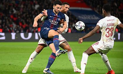 Η Παρί εκμεταλλεύτηκε την κατάρρευση της Λανς και την γκρέμισε από την κορυφή!