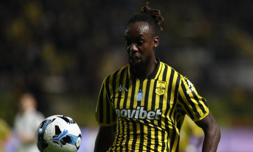 Οι ενδεκάδες του Άρης-Κηφισιά