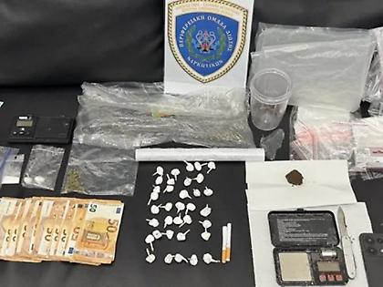 Συνελήφθη 23χρονος για διακίνηση ναρκωτικών - Βρέθηκαν ουσίες σε διαμερίσματα σε Ραφήνα και Ηλιούπολη