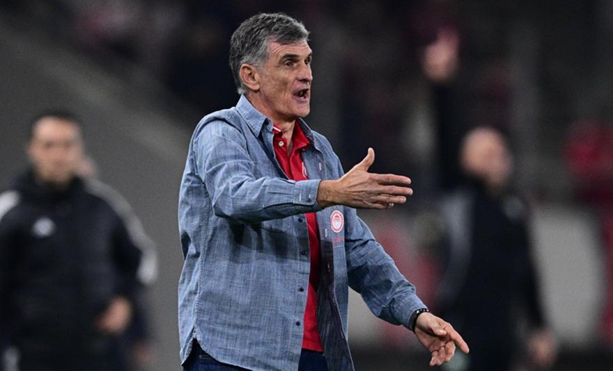 Τσανάκας: «Θα διεκδικήσει τις πιθανότητες τους ο Ολυμπιακός με Λεβερκούζεν - Οι αλλαγές που ετοιμάζει ο Μεντιλίμπαρ»