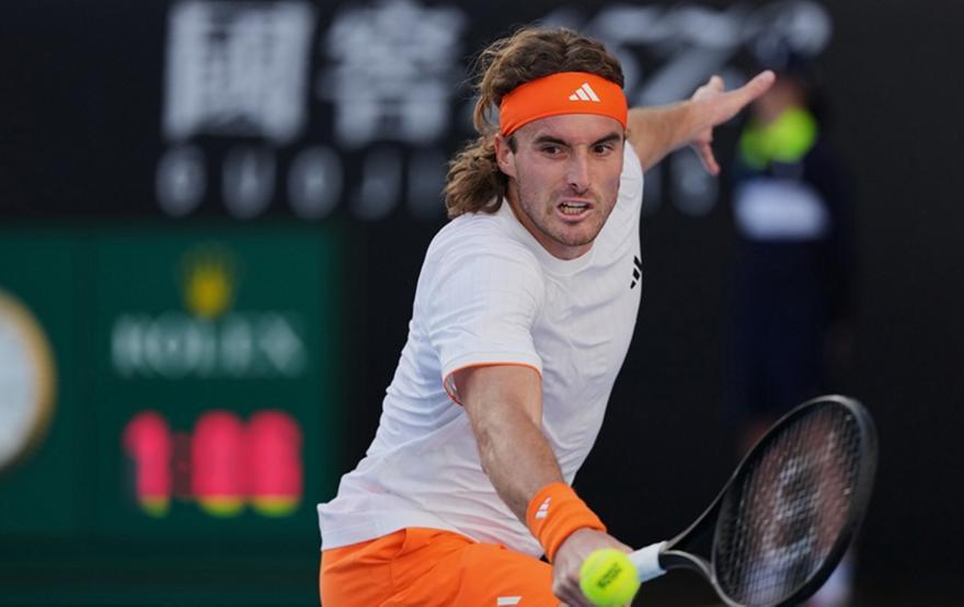 Ξεκινάει την Τρίτη την προσπάθεια υπεράσπισης του τίτλου του στο Ντουμπάι ο Τσιτσιπάς