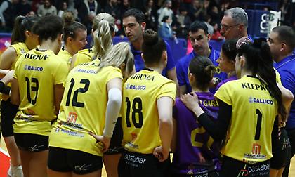 Πέρασε από Βούλα κι ανέβηκε επτάδα η ΑΕΚ