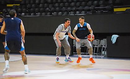 Εθνική μπάσκετ: Ενσωματώθηκαν Λαρεντζάκης, Τολιόπουλος και Νετζήπογλου