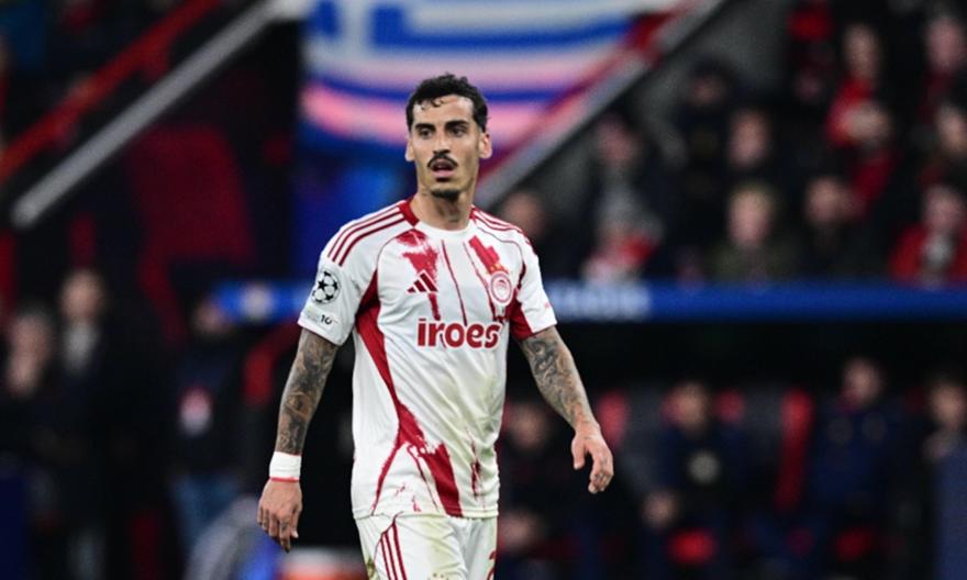 Καλή στιγμή για τον Ολυμπιακό με έξυπνη κομπίνα στο κόρνερ και σουτ του Τσικίνιο