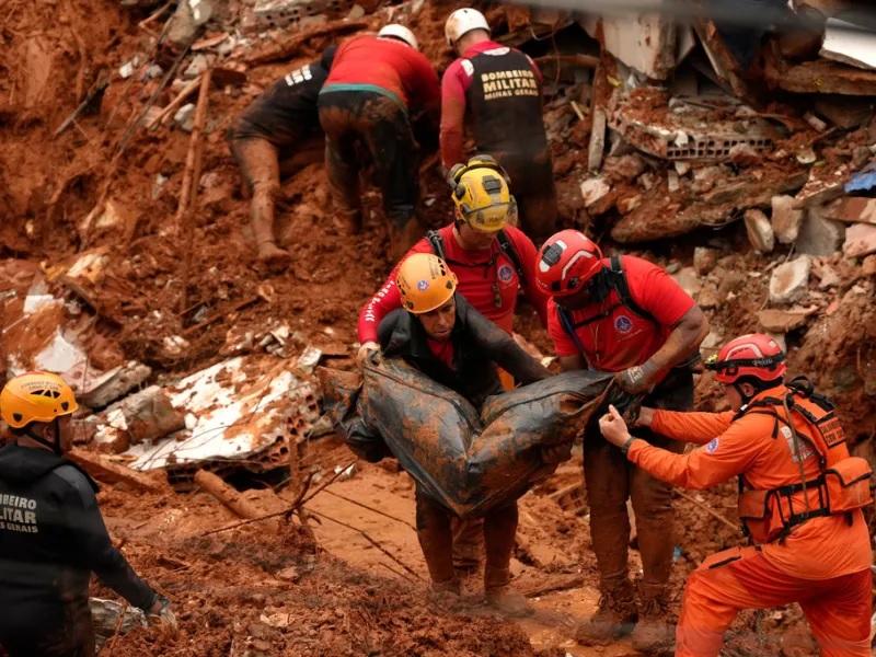 Βραζιλία: Τουλάχιστον 25 νεκροί από τις βροχοπτώσεις, 43 οι αγνοούμενοι