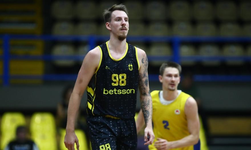 Με μόλις οκτώ παίκτες και χωρίς Μίλιτσιτς η προπόνηση του Άρη Betsson