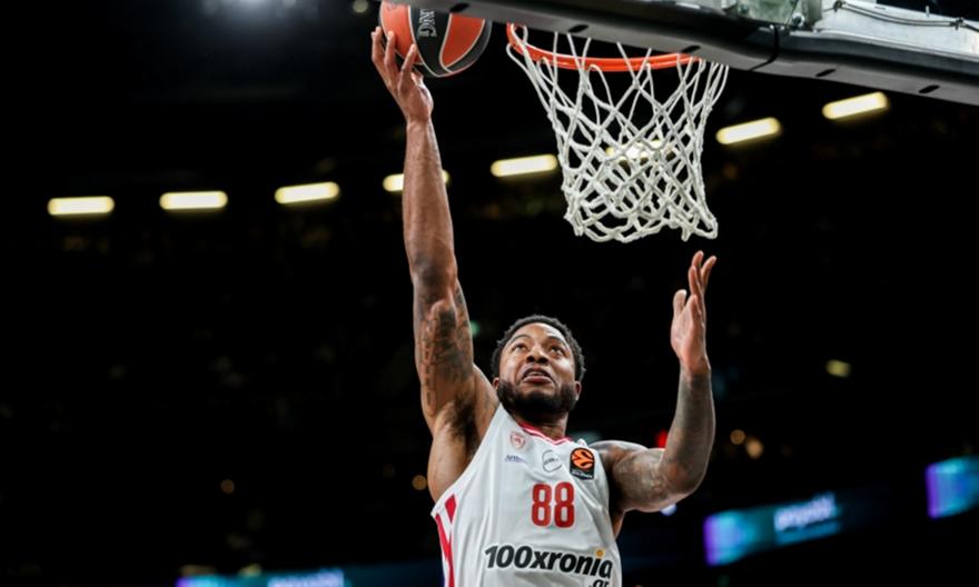 Τζόουνς στον bwinΣΠΟΡ FM 94,6: «Έβαλαν τα σουτ κι εμείς τα χάσαμε - Έχουμε πολύ βαθύ ρόστερ»