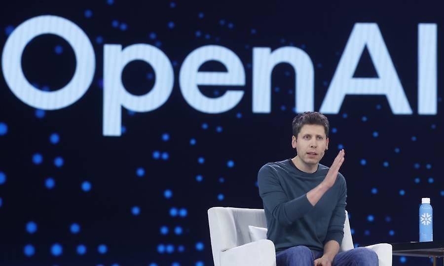 Αρχισε η συζήτηση για το καθολικό βασικό εισόδημα – Τι είναι και πώς θα διανέμεται