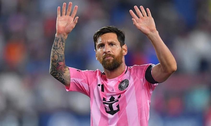 «Δεν βλέπω τον Μέσι να επιστρέφει ως παίκτης στην Μπαρτσελόνα»