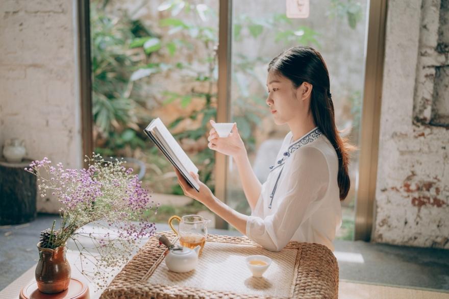 «Ας κάνουμε τον… Κινέζο»: Μήπως έχουμε αρχίσει να αποκτούμε κινεζικές συνήθειες;