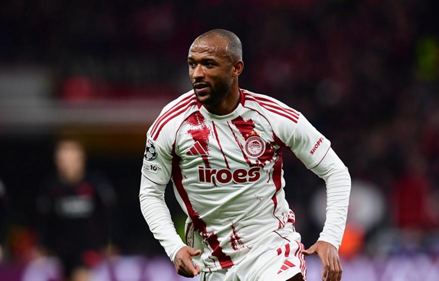 Τσανάκας: «Θα φρεσκάρει τον Ολυμπιακό στις Σέρρες ο Μεντιλίμπαρ - Σημαντικό ματς για τον Ελ Κααμπί»