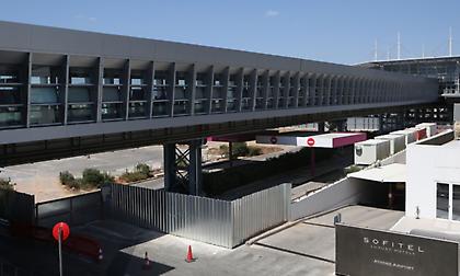 Θάνατος 67χρονης ΑμΕΑ: Πώς έγινε το δυστύχημα στο «Ελ. Βενιζέλος» – Η ανακοίνωση και τα ερωτήματα της κοινότητας