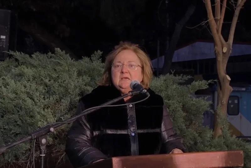 Τέμπη: Η μητέρα του μηχανοδηγού Βούλγαρη μιλά για πρώτη φορά δημόσια: «Το παιδί μου λοιδορήθηκε όσο τίποτε»