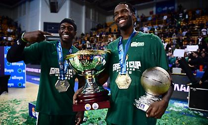 «Πώς κλέβεις το βραβείο μου;» - Το βίντεο του Χέιζ-Ντέιβις για την κατάκτηση του Κυπέλλου με τον Παναθηναϊκό!