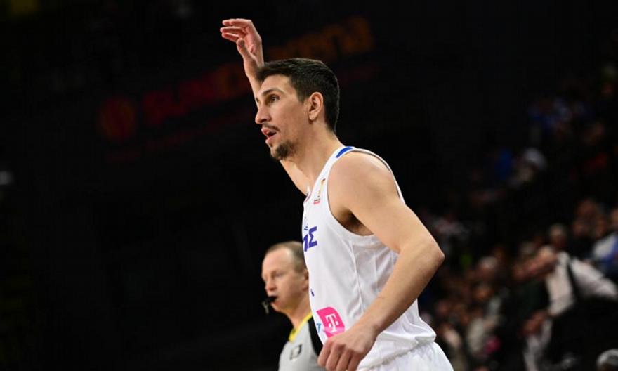 Λαρεντζάκης: «Η νοοτροπία μας στο παρκέ πρέπει να αλλάξει - Οπωσδήποτε καλύτερο πρόσωπο και περισσότερη χημεία»