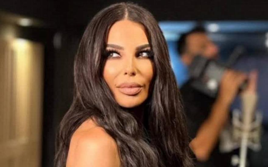 Κέλλυ Κελεκίδου: Ο απίθανος λόγος που έπεσε με τα ρούχα στη θάλασσα στη Χαλκίδα