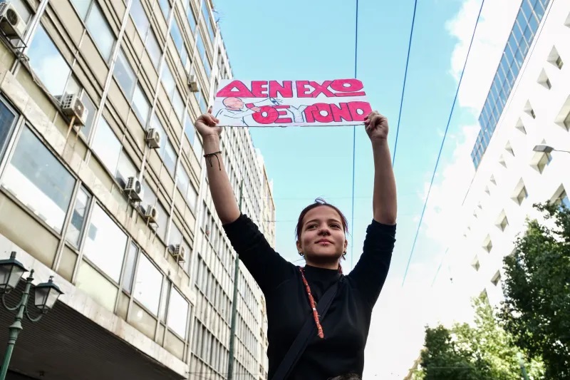 Τρία χρόνια από τα Τέμπη: Συλλαλητήρια μνήμης σε όλη τη χώρα για τα θύματα της τραγωδίας