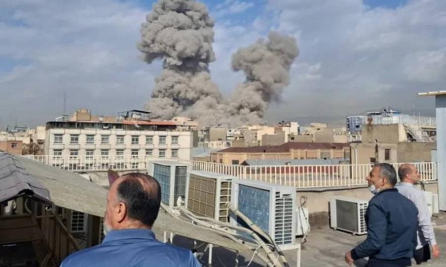 LIVE ΣΚΑΪ: Έκτακτη ενημέρωση για τις ραγδαίες εξελίξεις στη Μεση Ανατολή