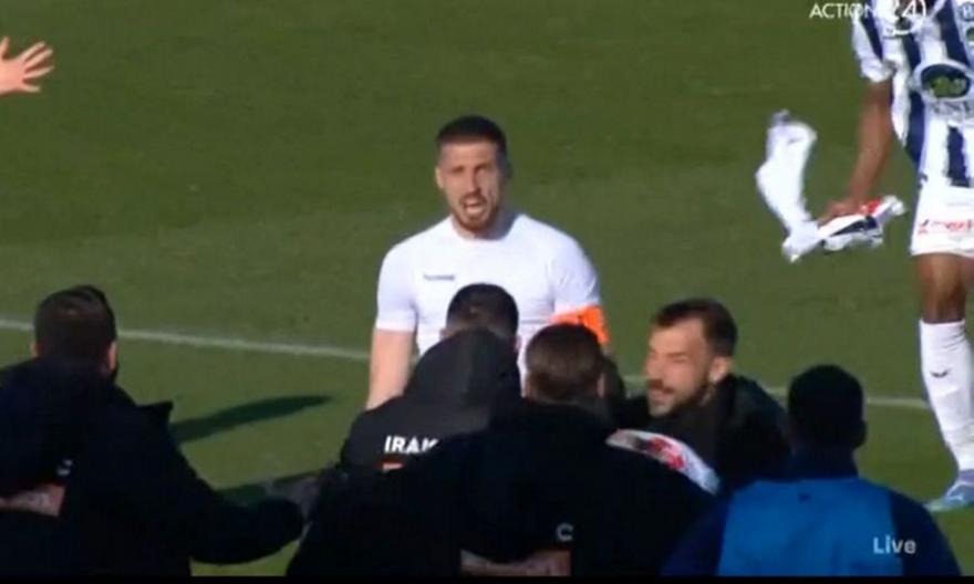 Το γκολ ανόδου του Κούστα και οι έξαλλοι πανηγυρισμοί των παικτών του Ηρακλή για τη μεγάλη επιστροφή!