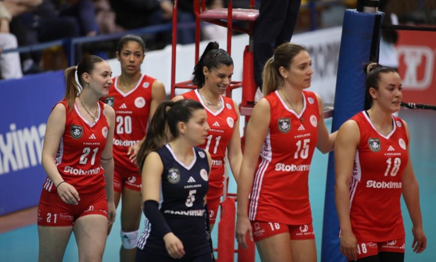 Νίκησε τον ΠΑΟΚ κι απειλεί τον Παναθηναϊκό ο Ολυμπιακός