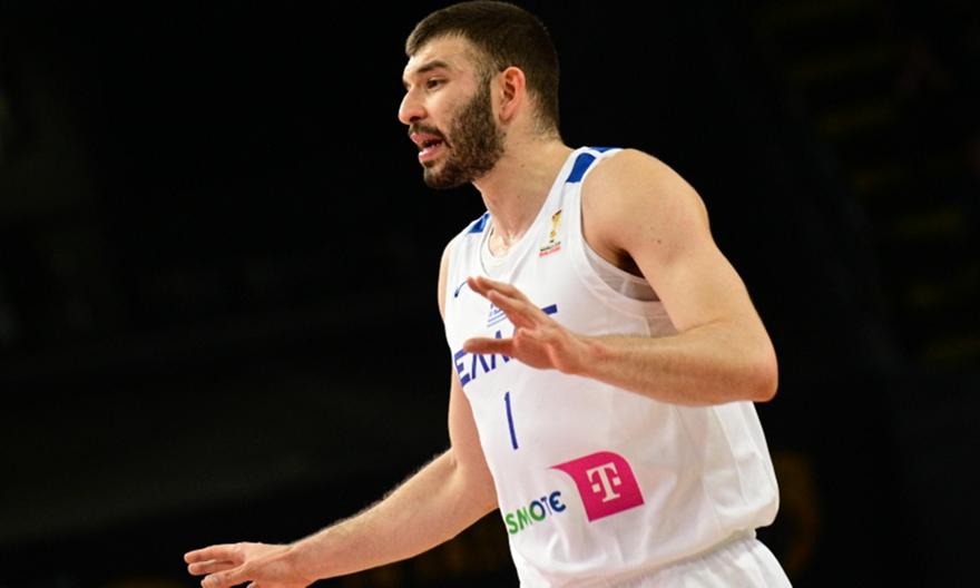 Εθνική: Εκτός ο Ρογκαβόπουλος - Στη 12άδα για το ματς με το Μαυροβούνιο ο Κακλαμανάκης