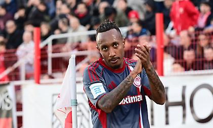 Νικολακόπουλος: «Τυχερός ο Ολυμπιακός που είχε τον Ζέλσον, απογοητευτική η εικόνα στο τέλος»