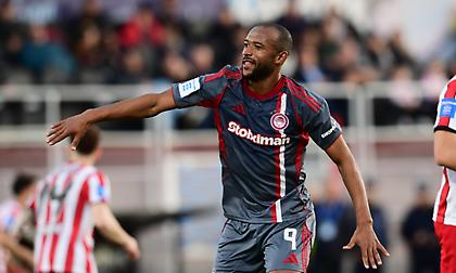 Ο Ελ Κααμπί πήρε τ' όπλο του και ο Ολυμπιακός «ξεκλείδωσε» τον Πανσερραϊκό!