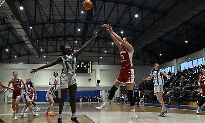 Πέρασε από τα Ιωάννινα και έκλεισε με νίκη τη regular season ο Ολυμπιακός