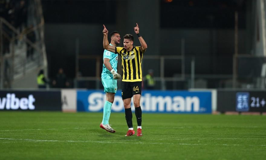 Τσακίρης: «Σημαντικό ότι δεν έχασε η ΑΕΚ - Αλλόκοτα και περίεργα σφυρίγματα από Τσιμεντερίδη»