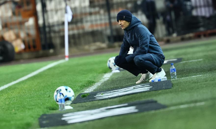 Λουτσέσκου: «Πολύ θετικό στοιχείο η νοοτροπία που δείχνουμε, είμαστε ένα σύνολο που δεν παραδίνεται ποτέ»