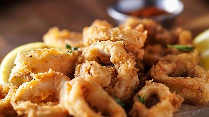 Το παιχνίδι του καλαμαριού: Μυστικά για τέλεια τηγανητά καλαμαράκια