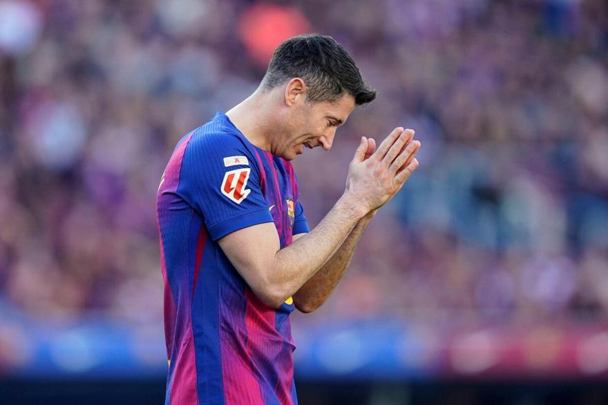 Κάταγμα σε οστό του προσώπου ο Λεβαντόφσκι-Χάνει τη ρεβάνς με Ατλέτικο