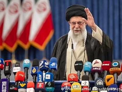 Νεκρός ο Χαμενεΐ, εκδίκηση ορκίζονται οι «Φρουροί»