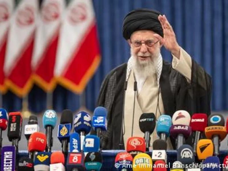 Νεκρός ο Χαμενεΐ, εκδίκηση ορκίζονται οι «Φρουροί»