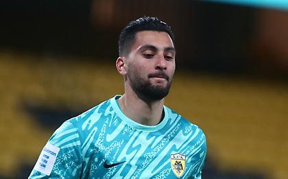 Στρακόσα: «Δεν τα παρατάμε ποτέ – Πάντα ενωμένοι»