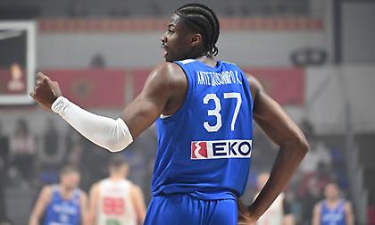 Απίθανος Κώστας Αντετοκούνμπο: Τρομερή τάπα, κλέψιμο και καλάθι!